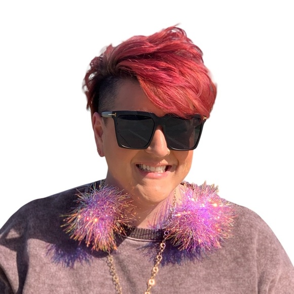 Mardi Gras Large Pom Pom Dangle Earrings Purple - Picture 1 of 3
